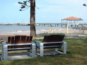 Redcliffe Villa, Redcliffe